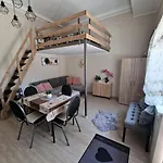 Hanna Apartament *
