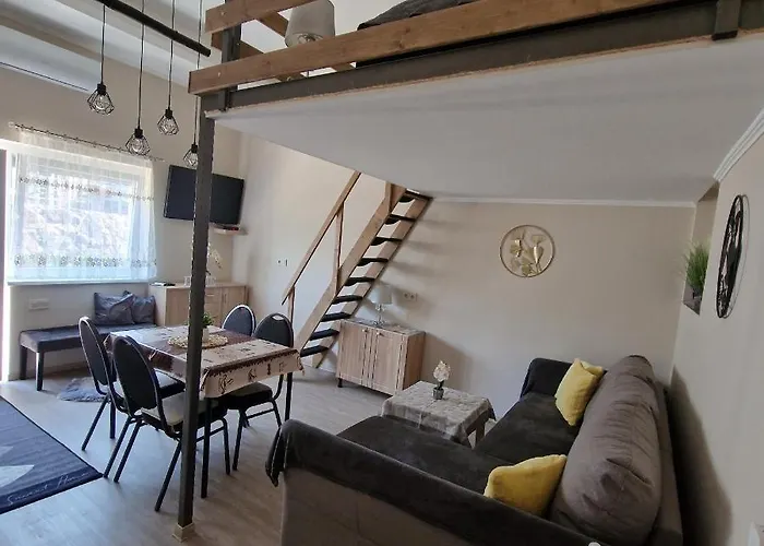 דירה Hanna שיופוק